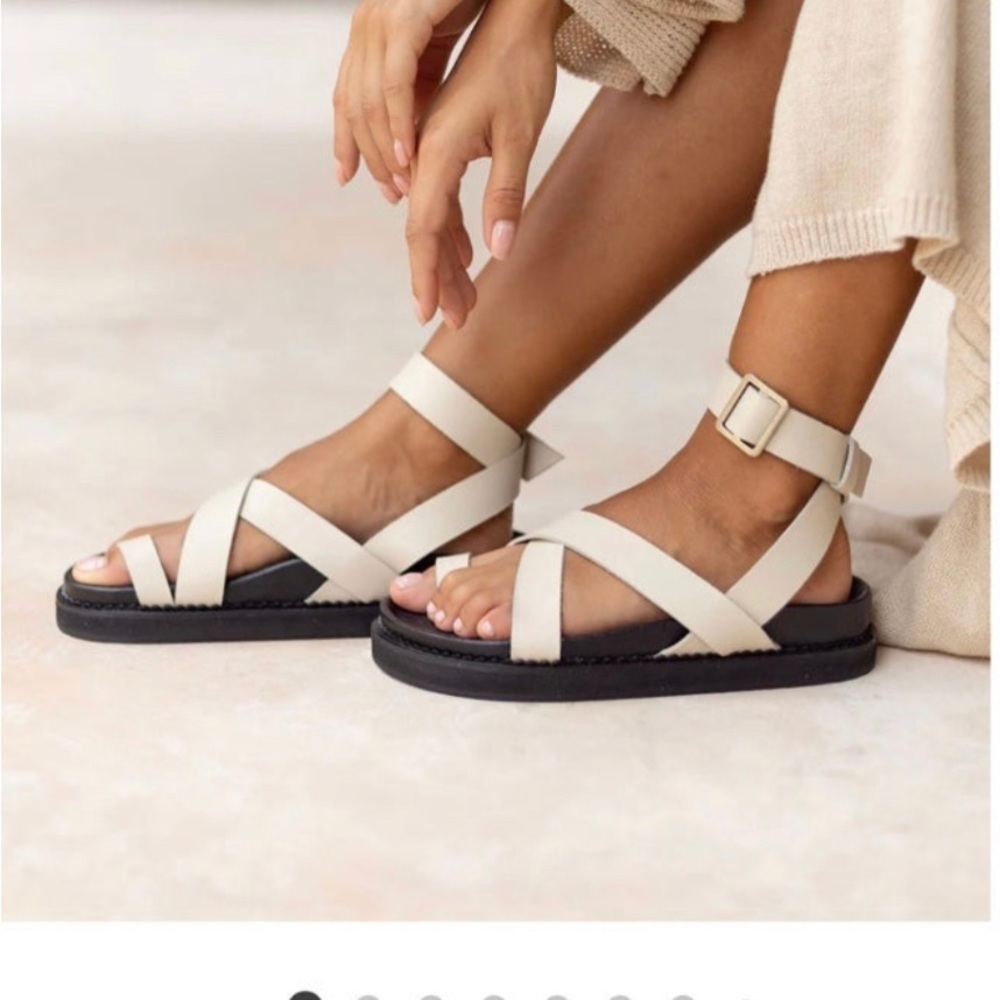 Liberte Ivory- Leather Bronte Sandals